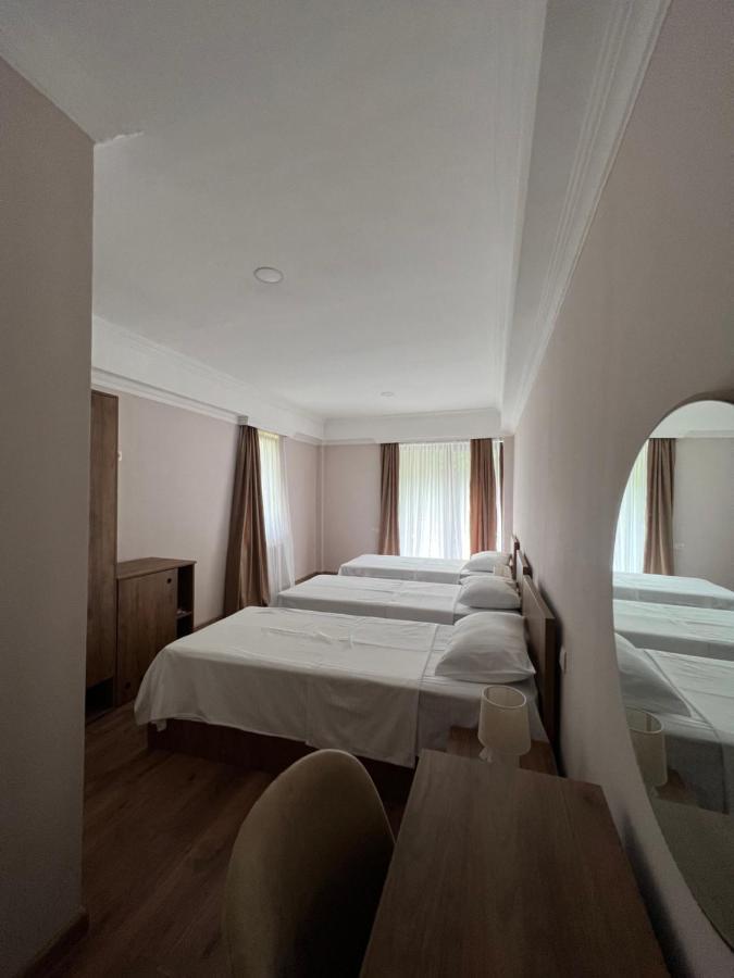 Lileo Inn Hotel Μέστια Εξωτερικό φωτογραφία